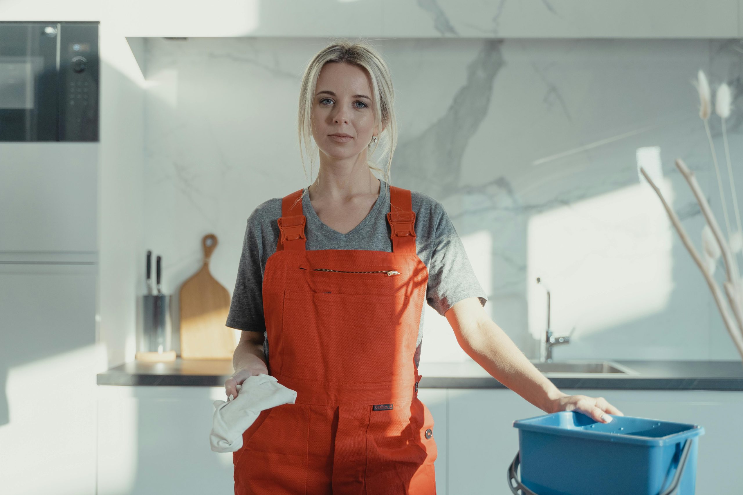 how to clean walls